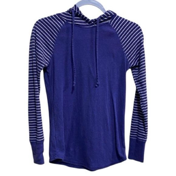 Eddie Bauer Tops - Eddie Bauer Striped Sleeve Lightweight Hoodie Purple Indigo‎ Blue XS
